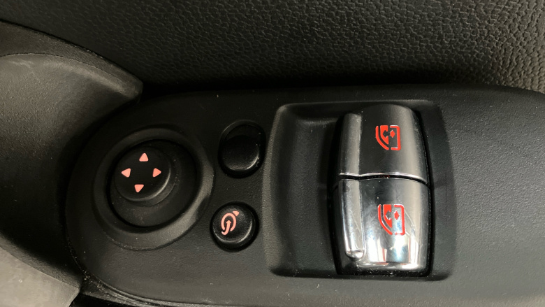 MINI Hatchback 1.5 Cooper Classic 3dr Auto Petrol Hatchback